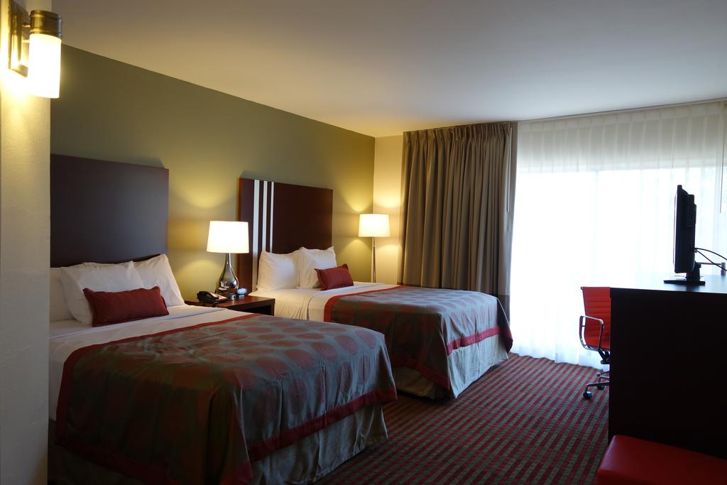 Ramada Plaza Sacramento