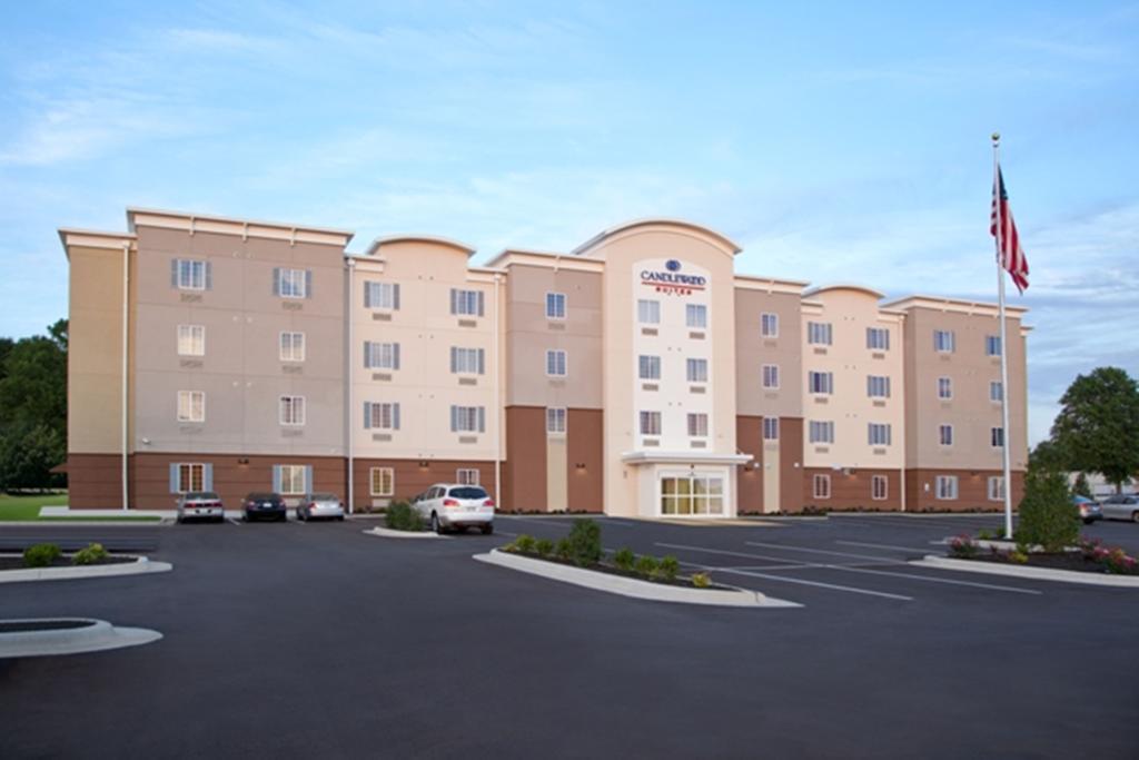 Candlewood Suites Overland Park