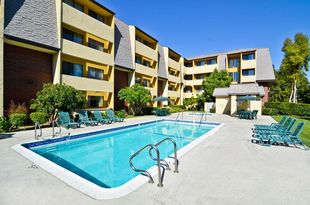 BEST WESTERN PLUS West Covina Inn