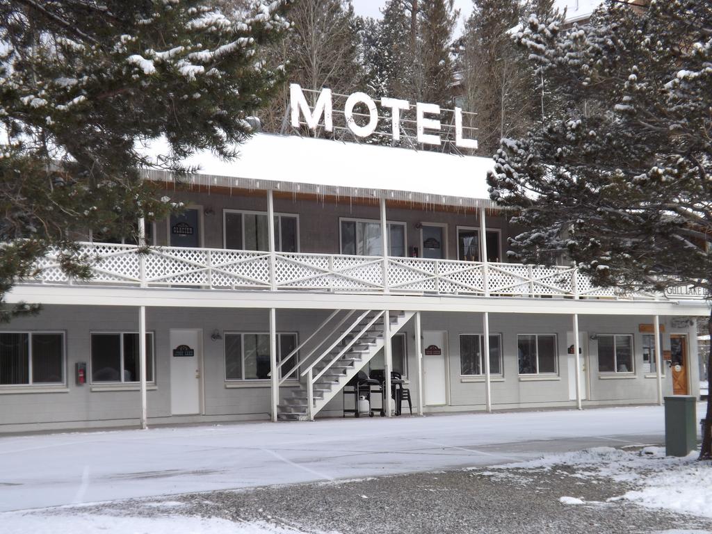 Gull Lake Lodge