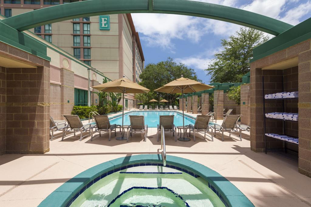 Embassy Suites Tampa - USF-Near Busch Gardens