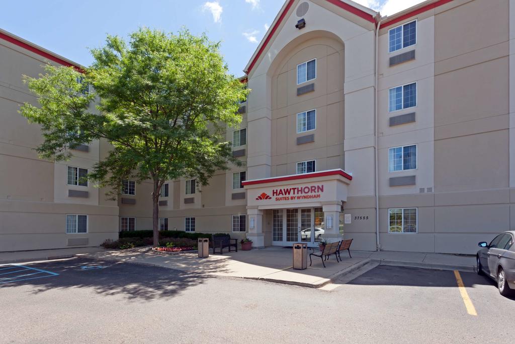 Hawthorn Suites Farmington Hills