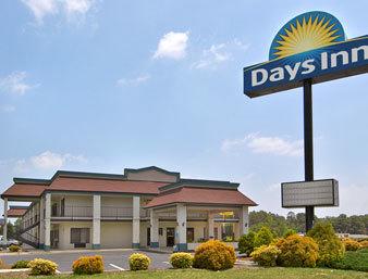 Days Inn Yanceyville