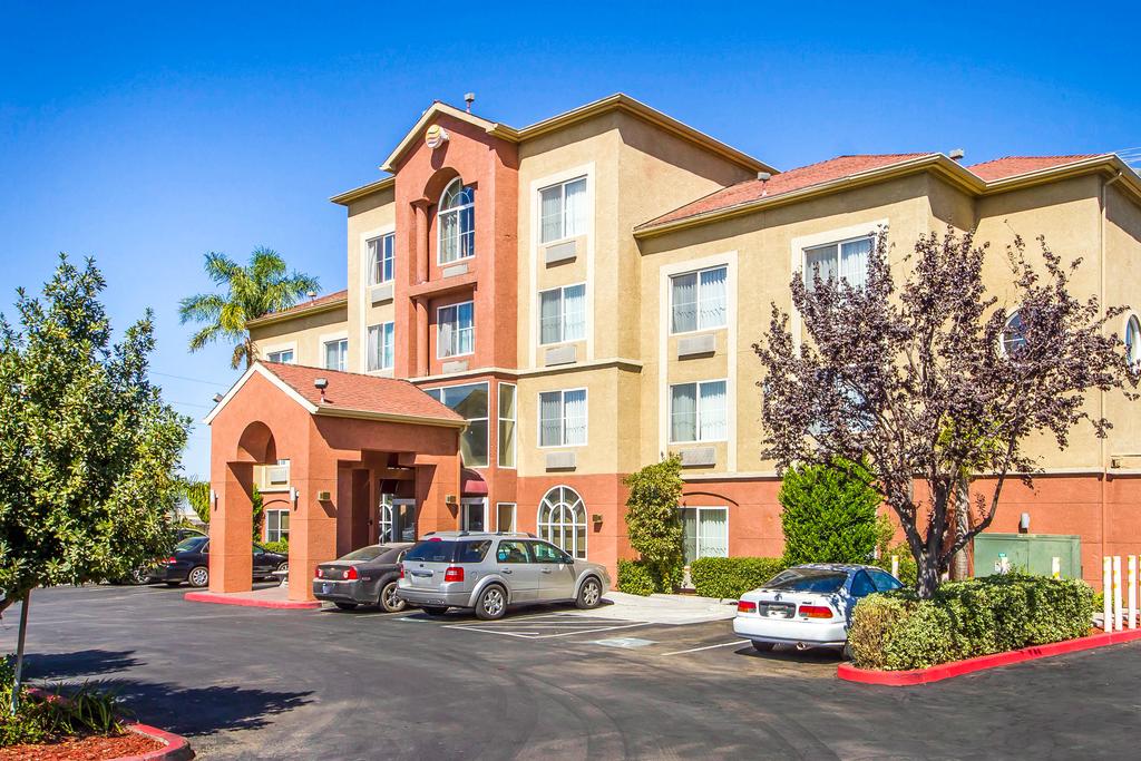 Comfort Inn Lathrop Stockton Airport