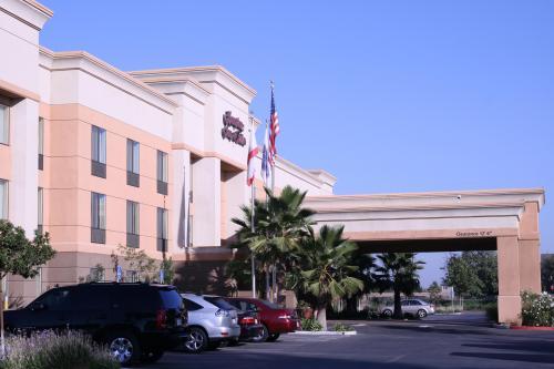 Hampton Inn and Suites Lathrop - CA