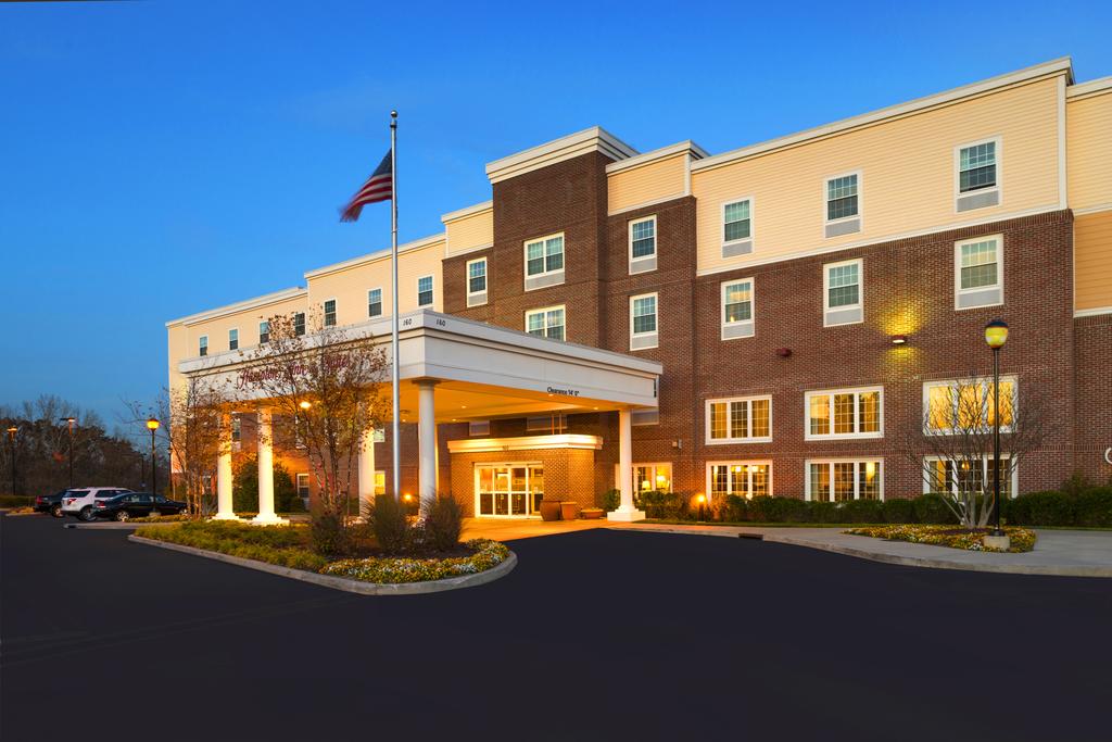 Hampton Inn and Suites Yonkers