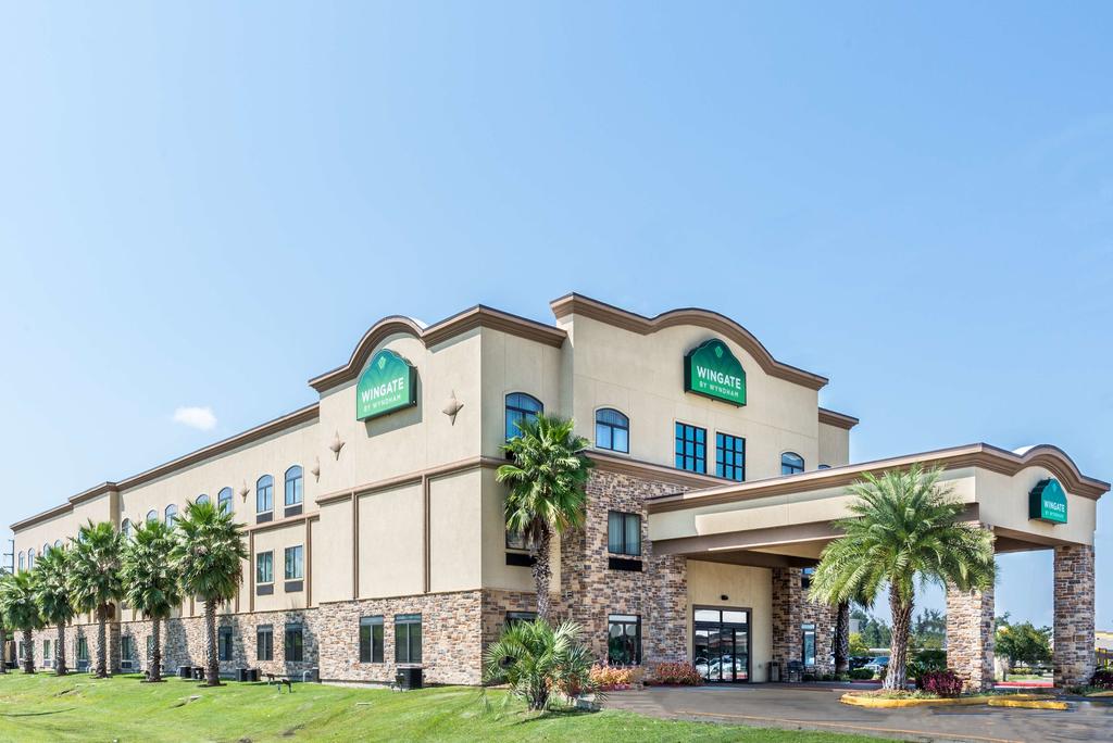 Wingate by Wyndham Lake Charles Casino Area