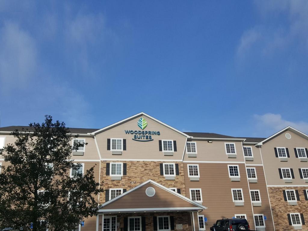 WoodSpring Suites Lake Charles