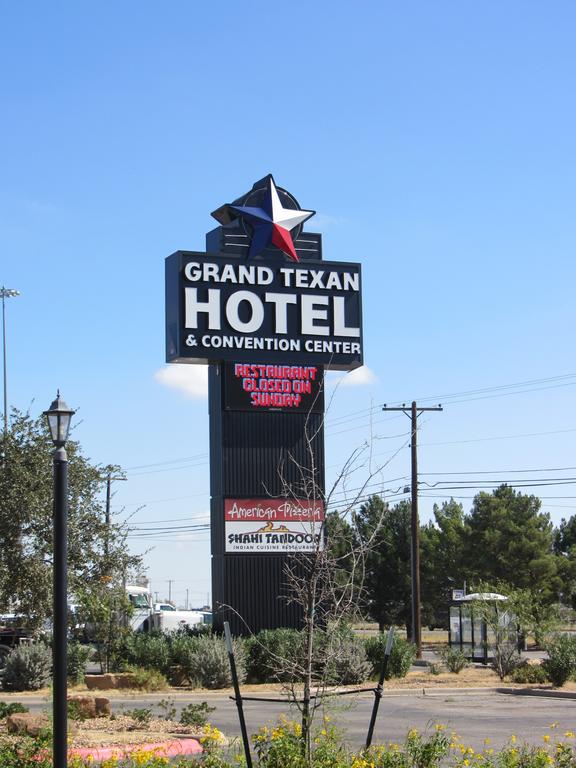 Grand Texan Hotel and Convention Center