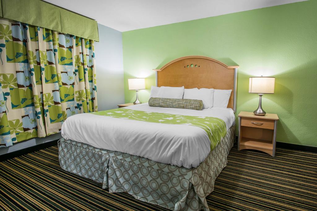 Rodeway Inn and Suites