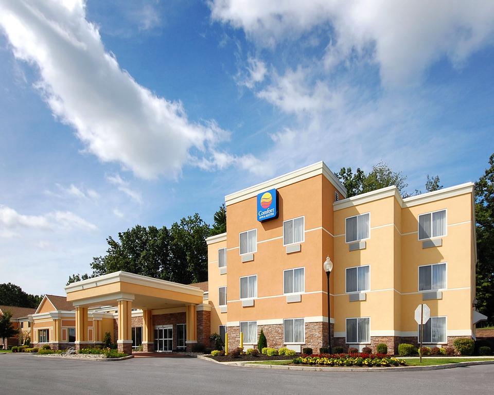 Comfort Inn And Suites Saratoga Springs