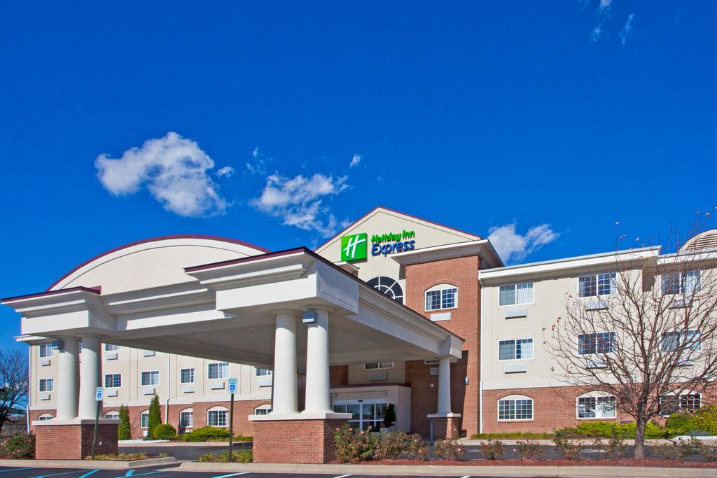 Holiday Inn Exp Stes Charlotte