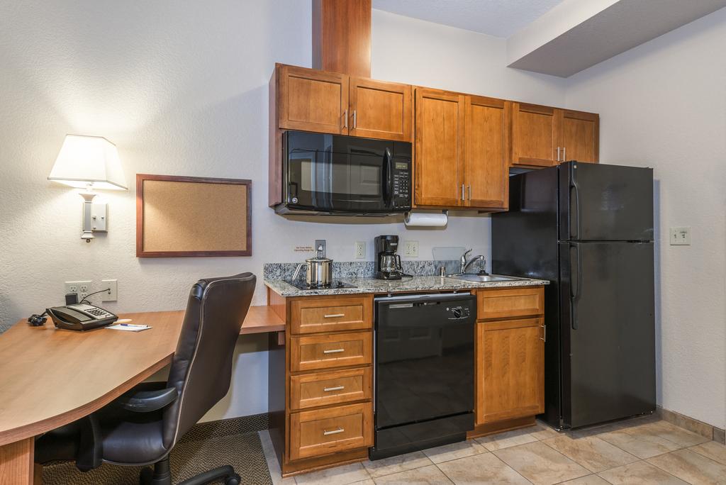 Candlewood Suites Burlington South