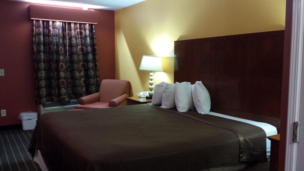 Travelodge Commerce GA Near Tanger Outlets Mall