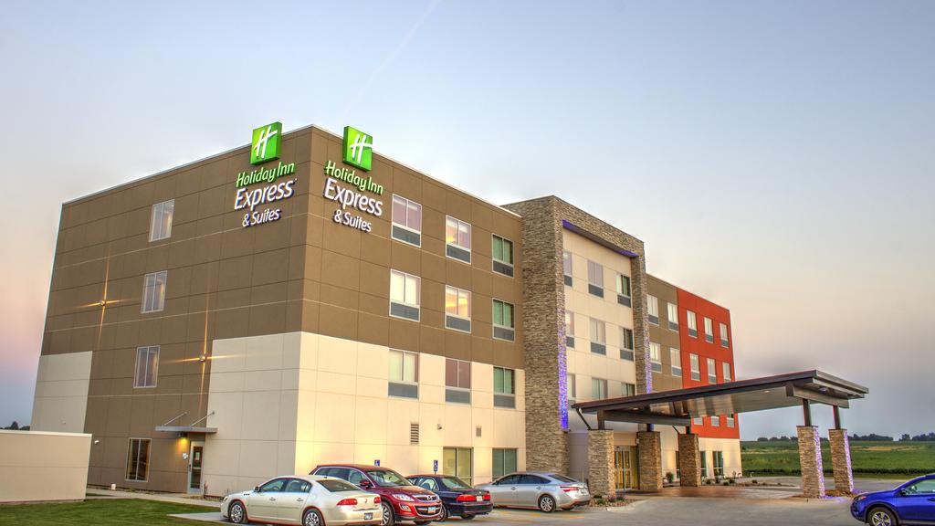 Holiday Inn Express and Suites SPENCER