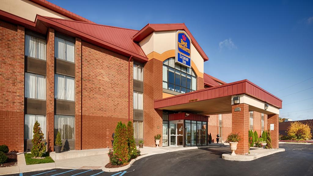 BEST WESTERN Luxbury Inn Fort Wayne