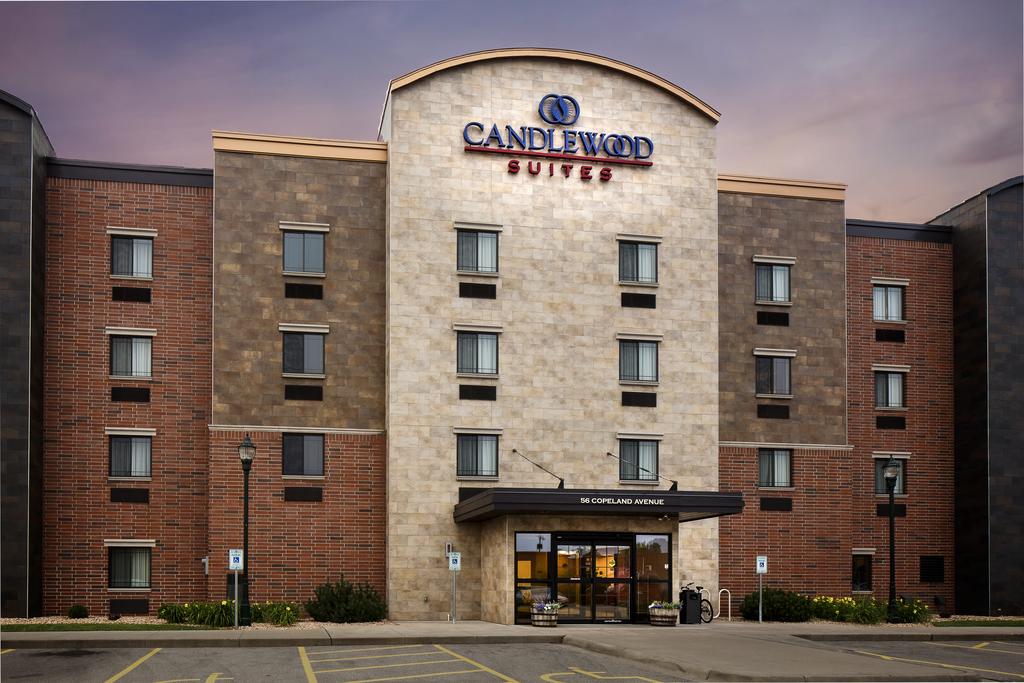 Candlewood Suites La Crosse N