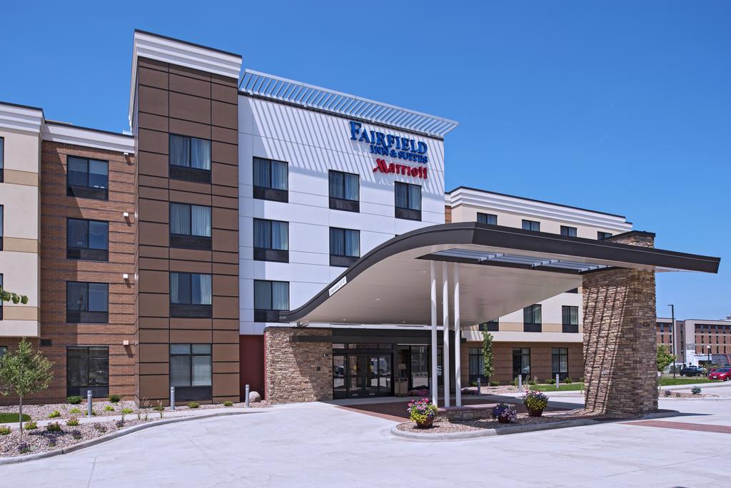 Fairfield Inn and Suites La Crosse Downtown