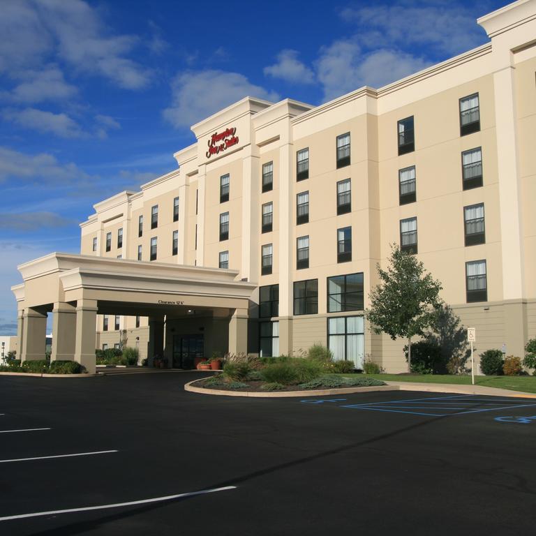 Hampton Inn and Suites Wilkes-Barre