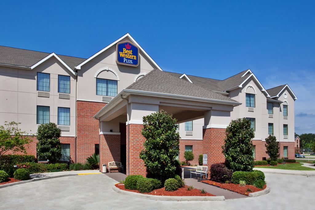 BEST WESTERN PLUS Executive Hotel and Suites