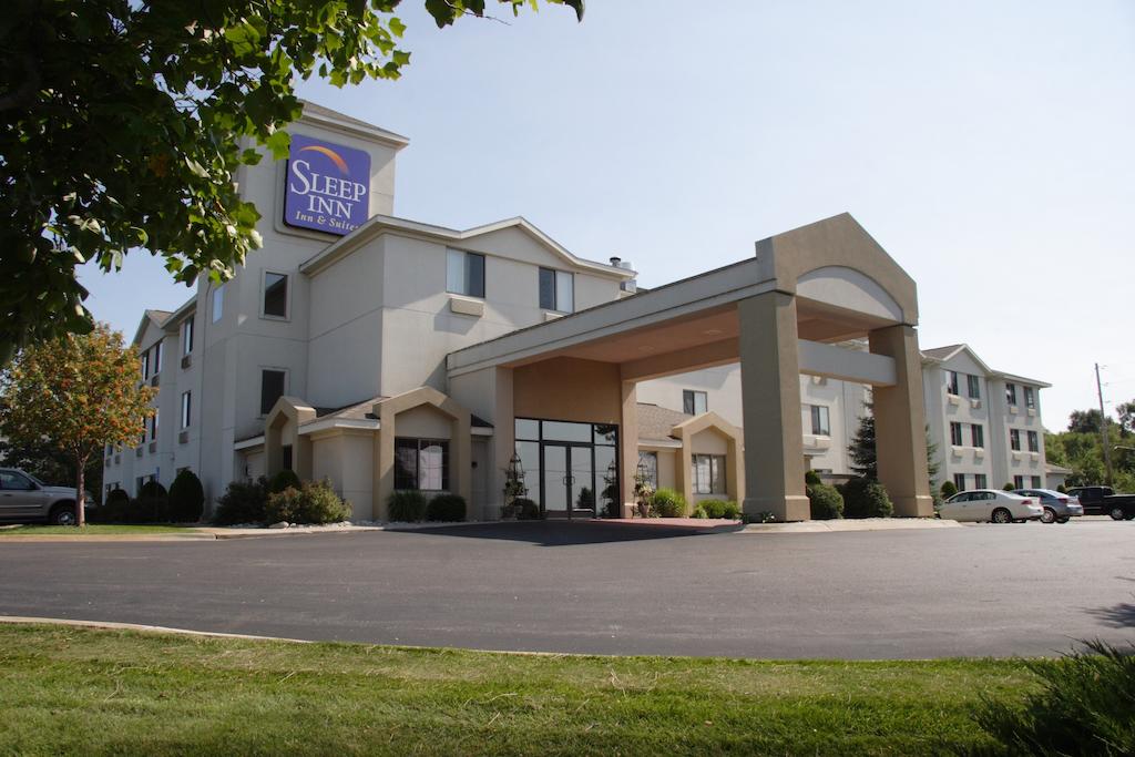 Sleep Inn and Suites Acme  Traverse City