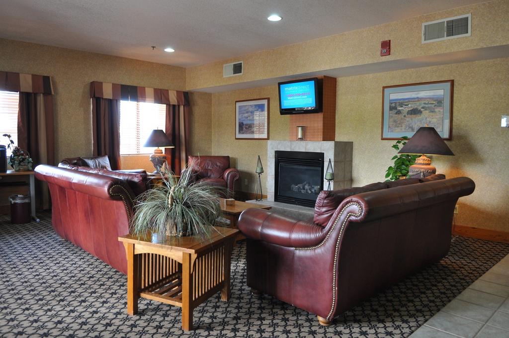 Legacy Inn and Suites Artesia