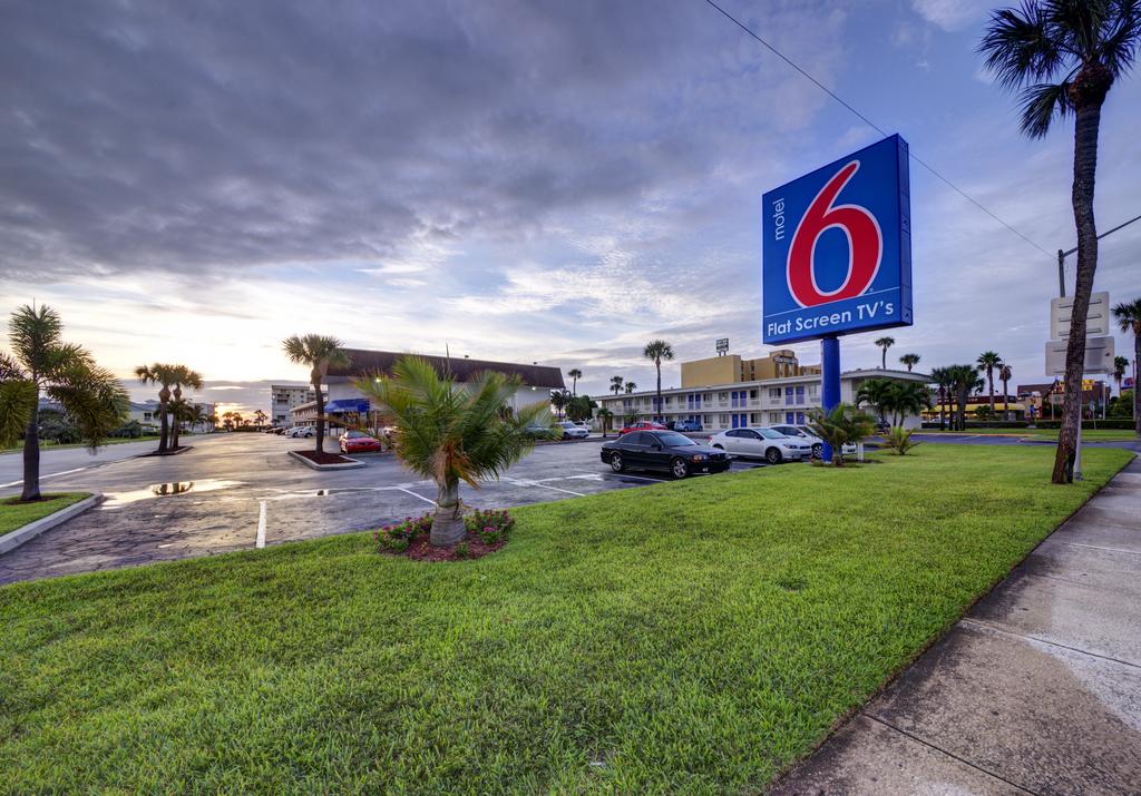 Motel 6 Cocoa Beach FL