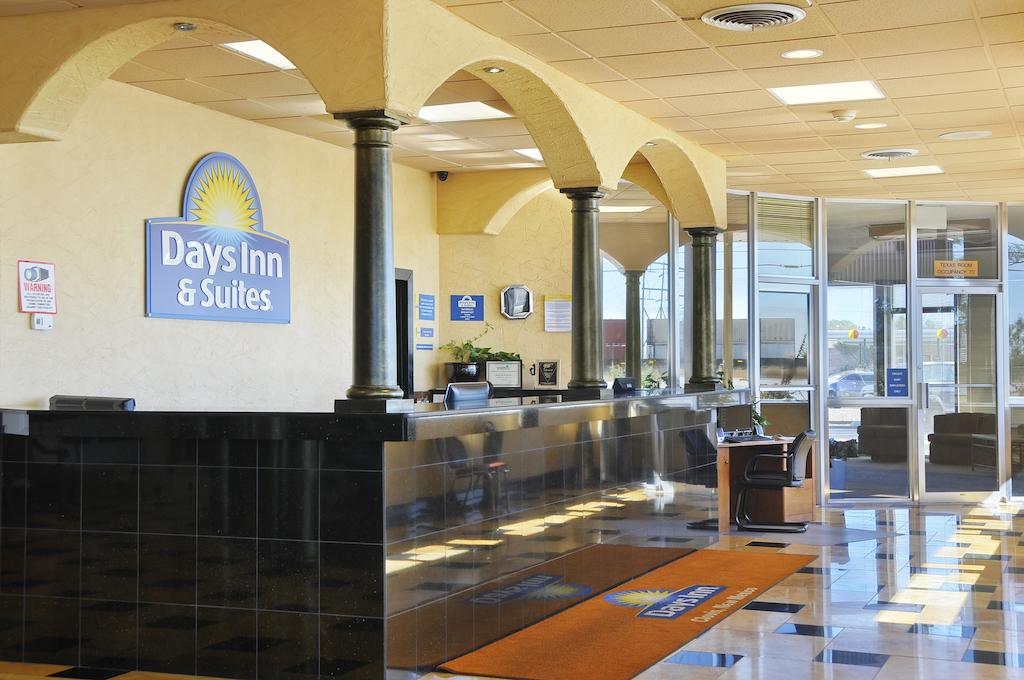 Days Inn And Suites Clovis