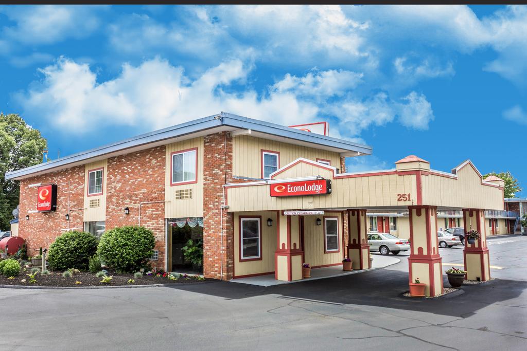 Econo Lodge Mystic - Groton