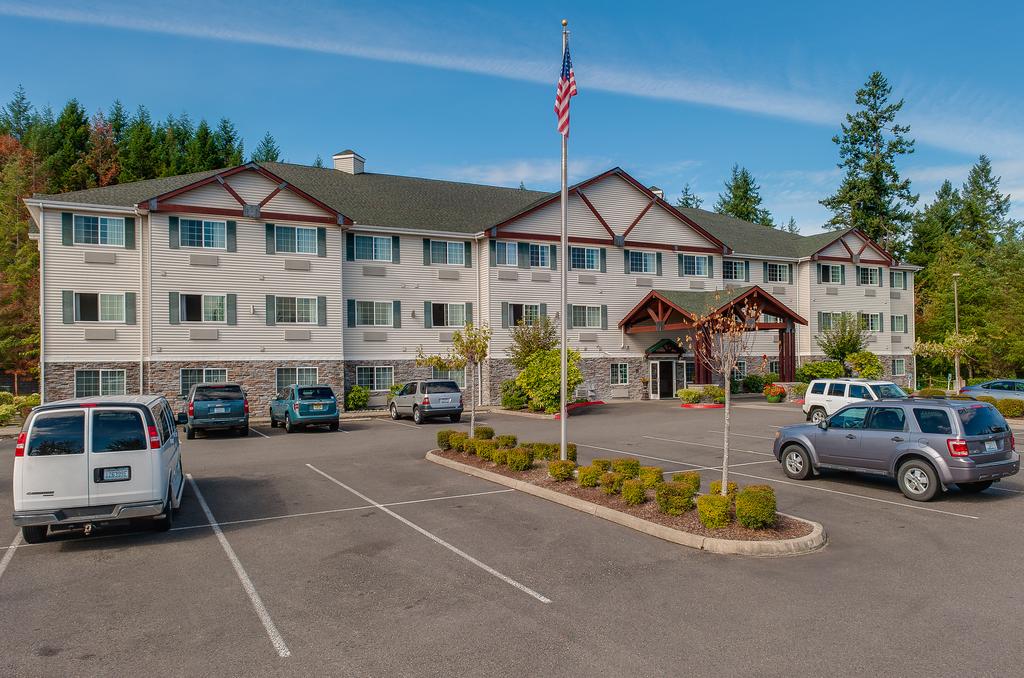 FairBridge Inn and Suites DuPont