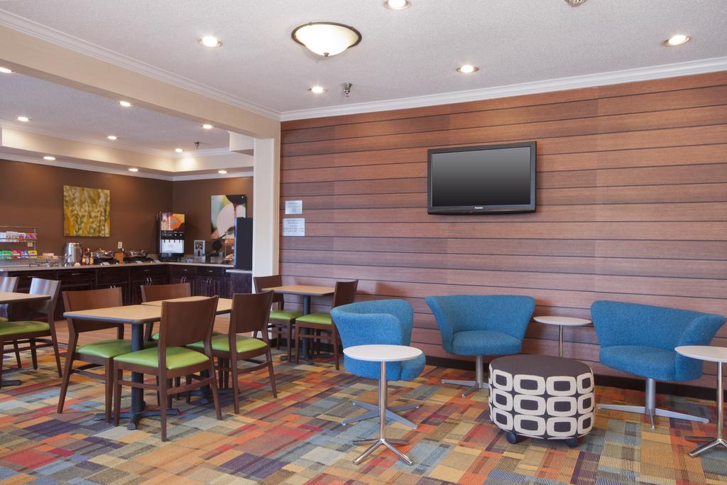 Fairfield Inn Moline