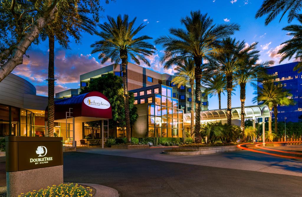 DoubleTree Suites by Hilton Phoenix