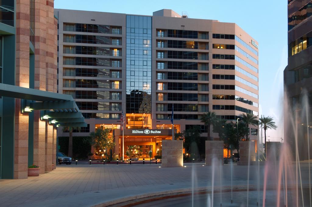 Embassy Suites by Hilton Phoenix Downtown North