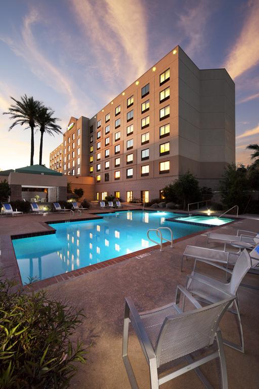 Radisson Hotel Phoenix Airport