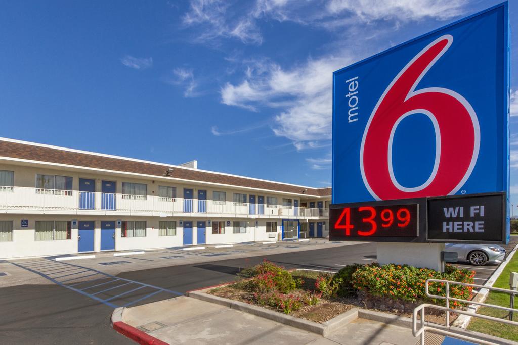 Motel 6 Phoenix North - Bell Road