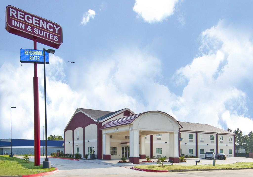 Regency Inn and Suites