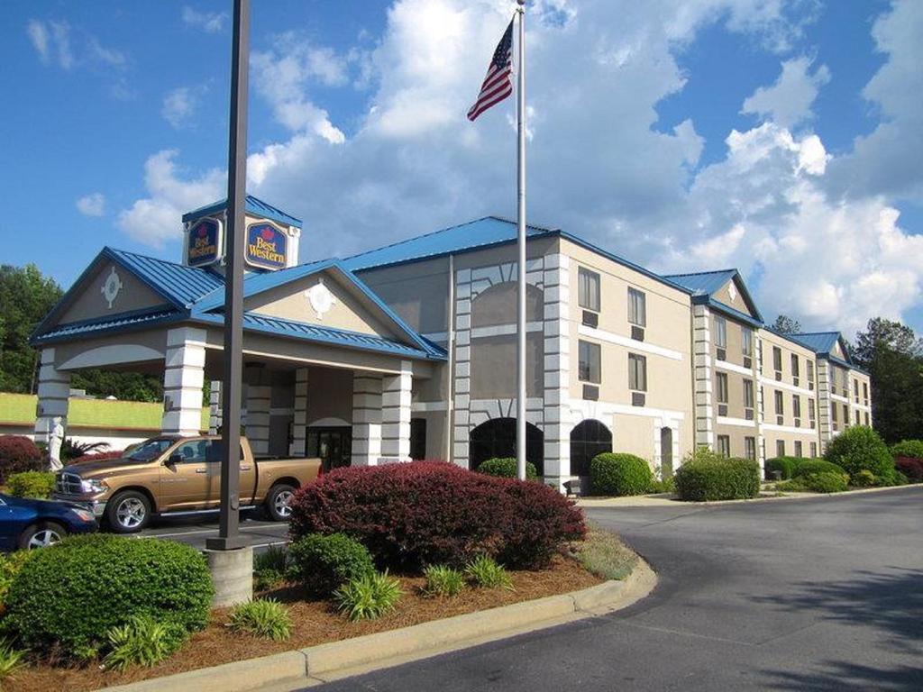 BEST WESTERN Executive Inn and Suites