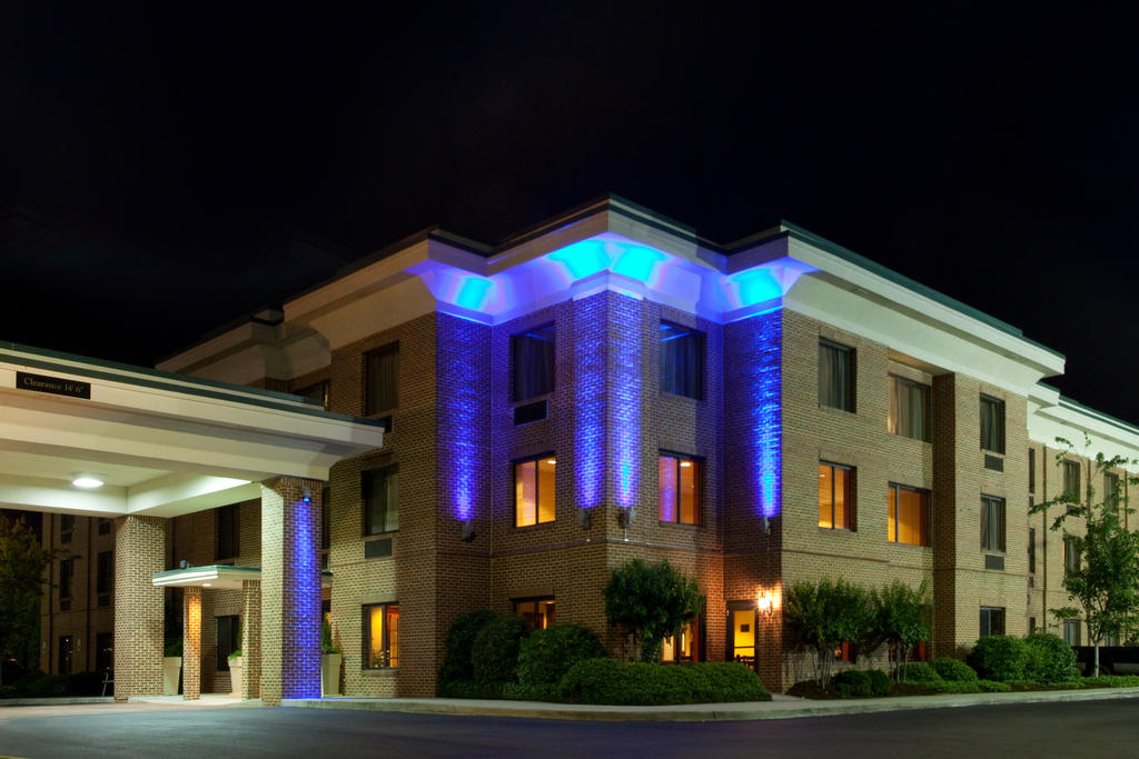 Holiday Inn Express Hotel and Suites Columbia-I-20 - Clemson Road