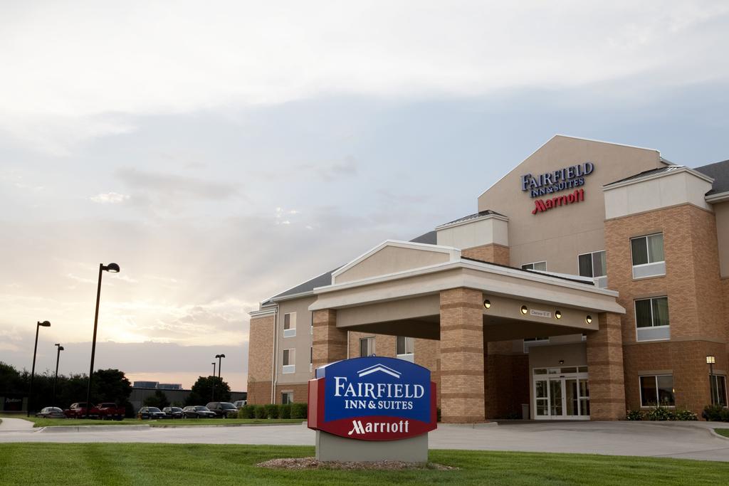 Fairfield Inn and Suites Des Moines Airport