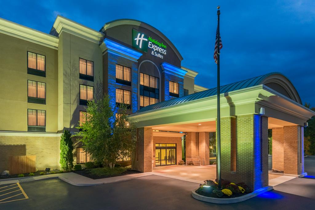 Holiday Inn Express Suites Webster