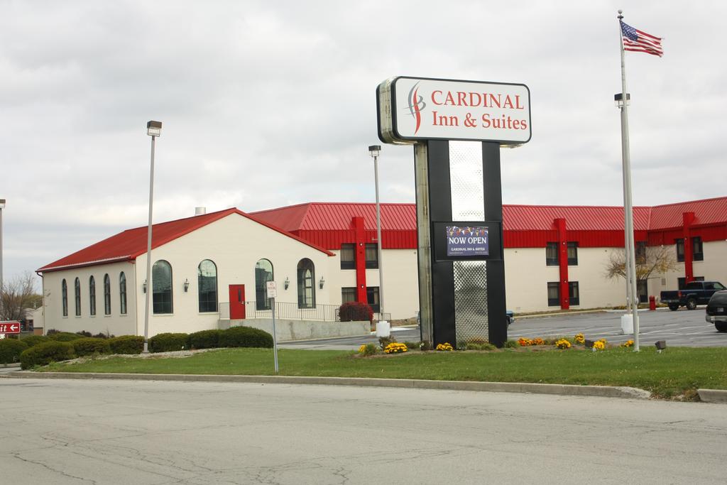 Cardinal Inn and Suites