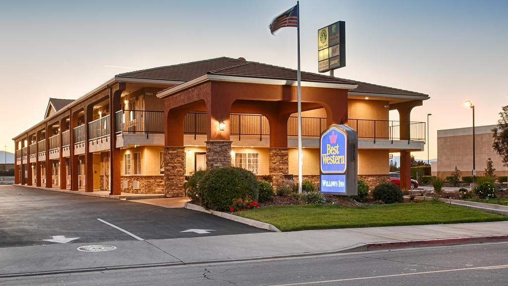 Best Western Willows Inn