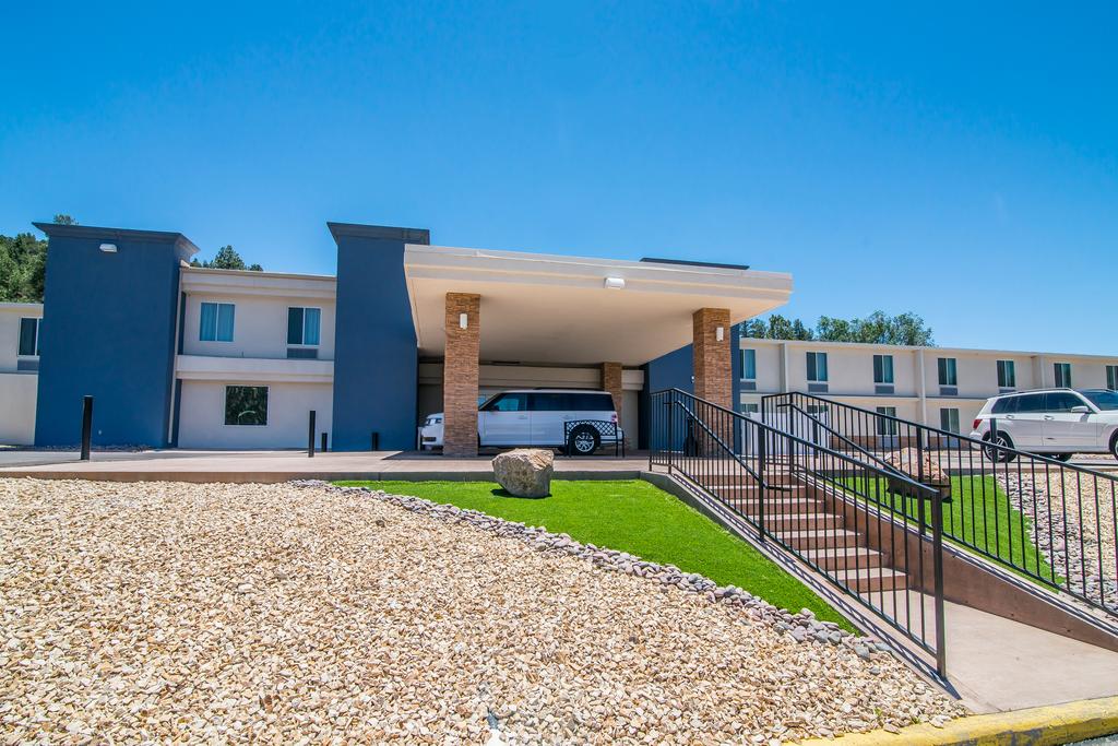 Quality Inn and Suites - Ruidoso Hwy 70