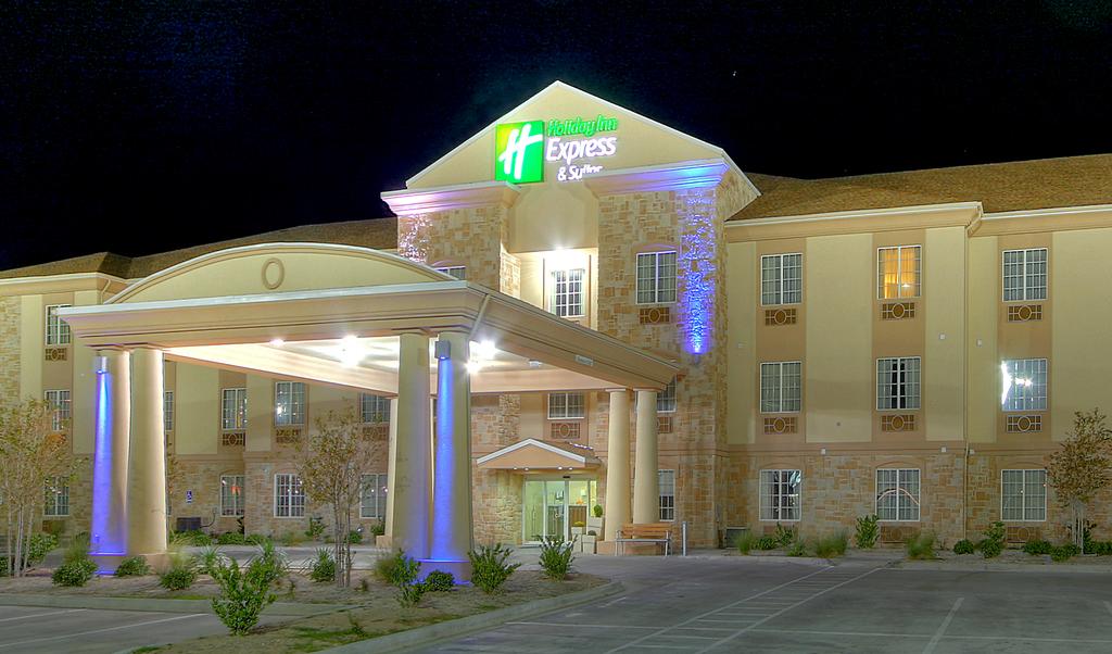 Holiday Inn Exp Stes Pecos