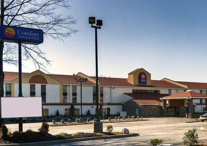 Comfort Inn and Suites Statesville