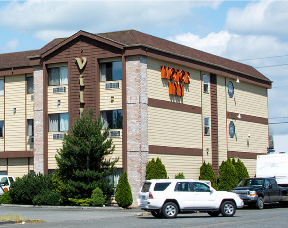 Village Inn and Suites