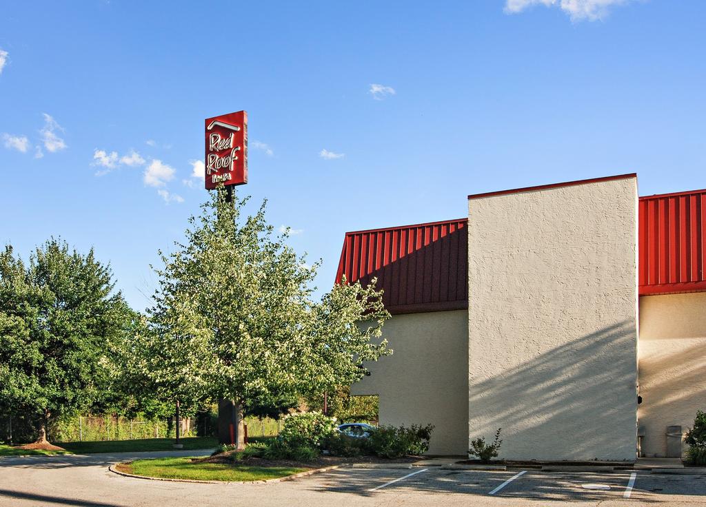 Red Roof Inn Cleveland - Middleburg Heights