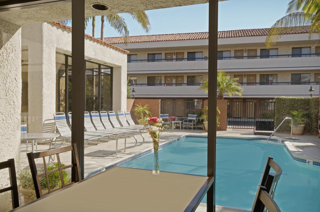 BEST WESTERN PLUS Redondo Beach Inn