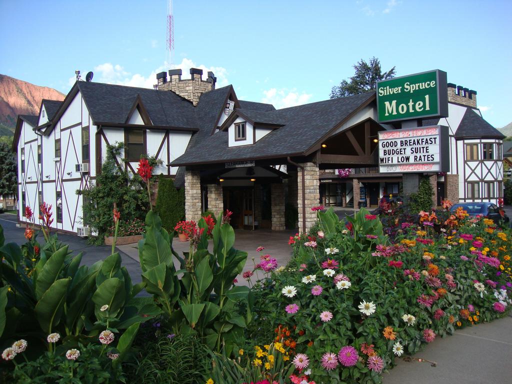 Silver Spruce Motel