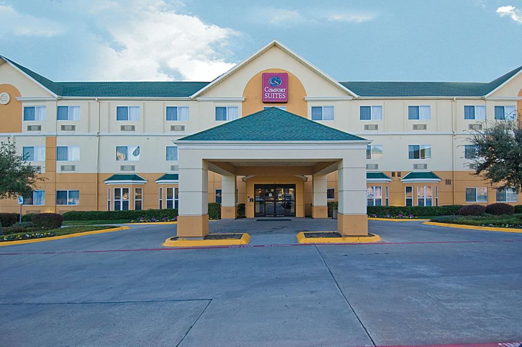 Comfort Suites North Dallas